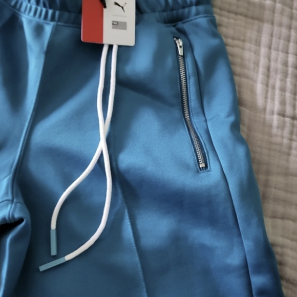 PUMA Men's X TMC Hustle Way Bermuda Shorts NWT Teal Blue Men 102024 - Picture 8 of 8